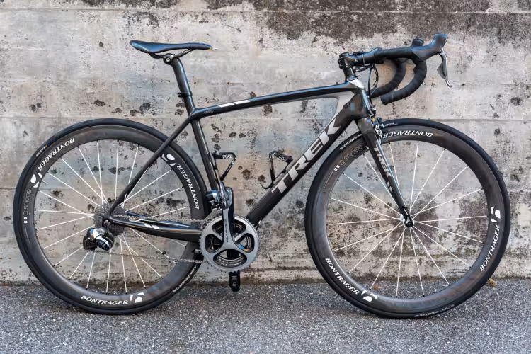 TREK Madone 7 Series