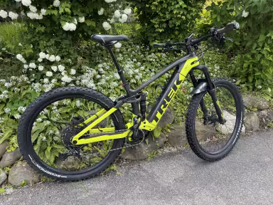 TREK Rail 9.7