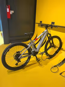 SCOTT E-Bike Strike 930
