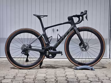 SCOTT Foil RC 10