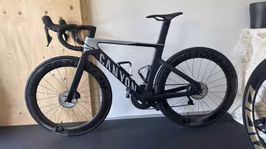 Canyon Aeroad CF SL 8 Disc