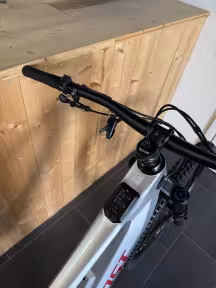 GHOST E-Riot Advanced