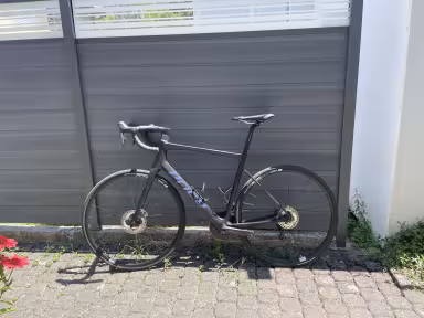 Price Road Premium 2 Carbon