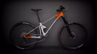 Mondraker Raze Carbon R