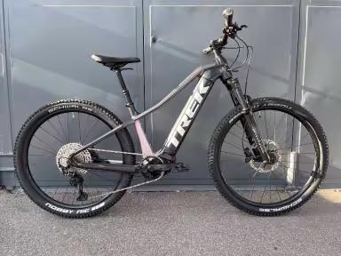 TREK Powerfly 5