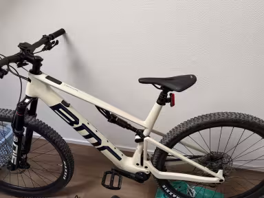 BMC Fourstroke AMP LT TWO