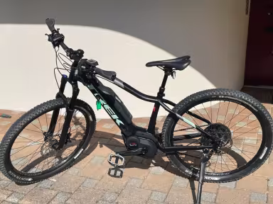 TREK Powerfly 7