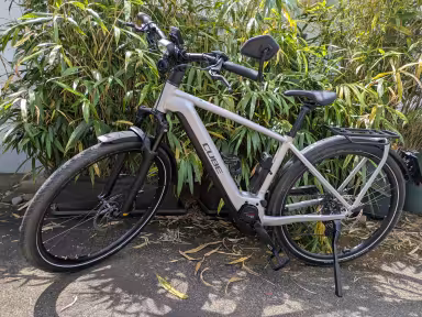 Cube Kathmandu Hybrid 45 750