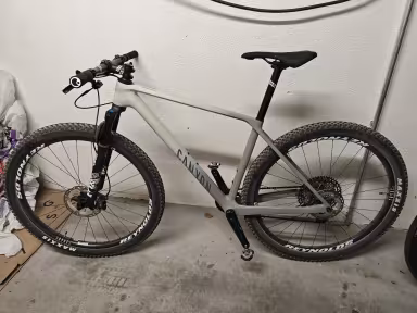Canyon Exceed Cf 7