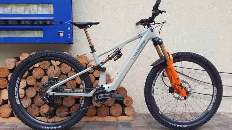 Crussis E-Full 12.11 Pro M2S