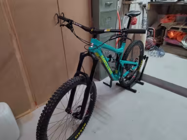 Santa Cruz Nomad CC