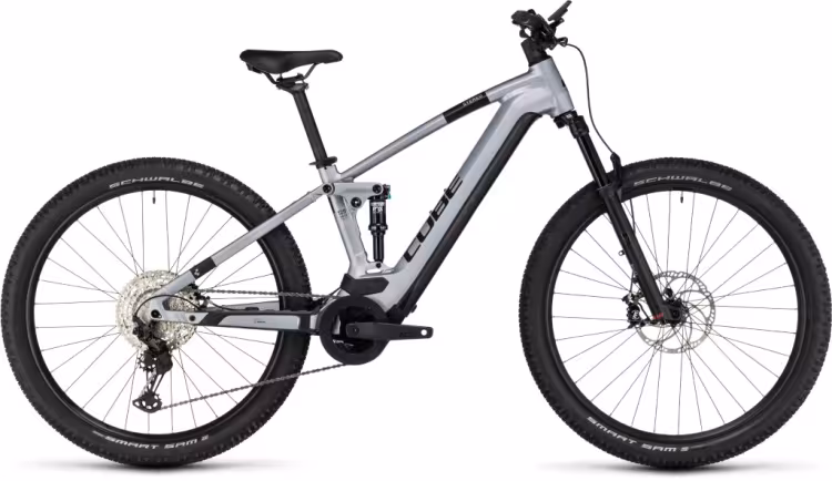 Cube Stereo Hybrid 120 Race 625