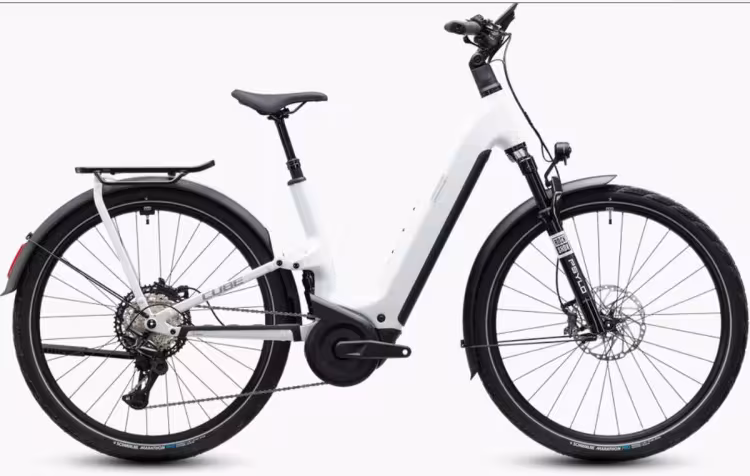 Cube Kathmandu Hybrid ONE11 HPC SLX 800