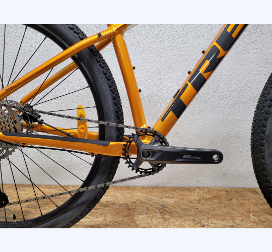 TREK X Caliber 7