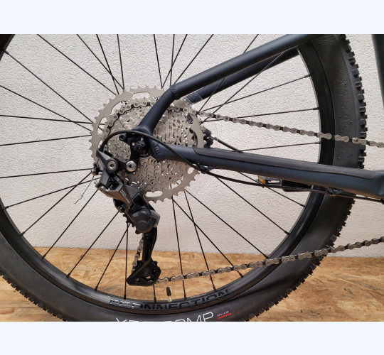 TREK Marlin 7