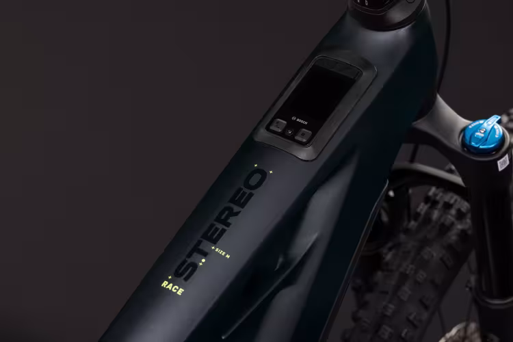 Cube Stereo Hybrid ONE44 HPC Race 800