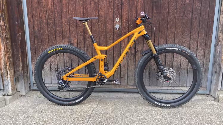 SCOTT Genius 900 Tuned
