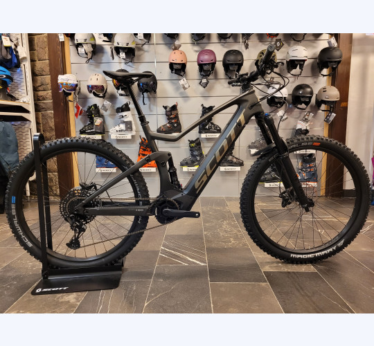 2022 SCOTT Genius 910 (2022) in Vendita - Biciclette e E-bike occasione e  nuova - velocorner