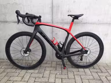 TREK Domane SLR 6 Disc