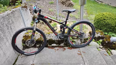 TREK Ex Fuel 8