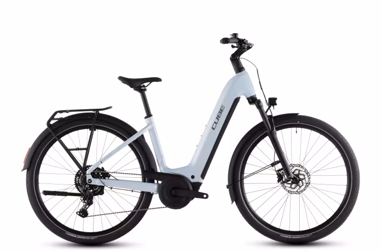 Cube Touring Hybrid ONE 600