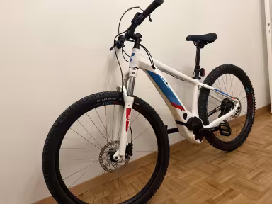 Cube Access Hybrid Pro 500