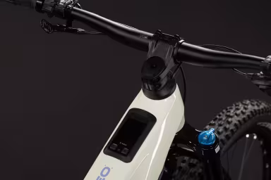 Cube Stereo Hybrid ONE44 HPC Race 800