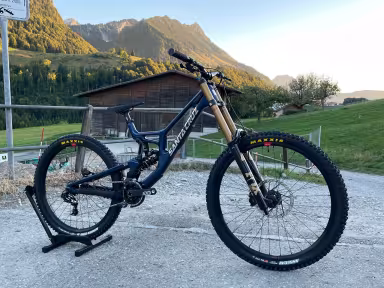 Santa Cruz V10 CC X01