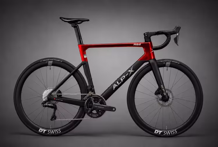 Alp-X New Collection 2027 — Rs2 Gloss Red Upper / Matte Black | Swiss Assembled 🇨🇭 | Ultegra Di2 | Dt Swiss Arc | Carbon Road Bike - New