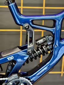 Santa Cruz V10 DH S / Carbon CC / 29