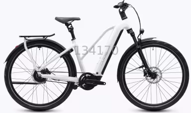 Cube Kathmandu Hybrid Deluxe Pro 800