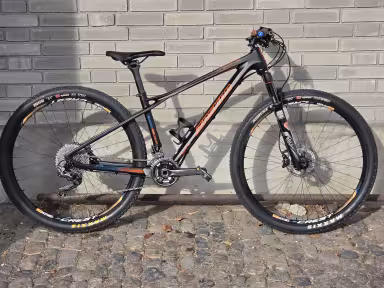 GT Zaskar Carbon