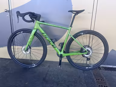Price Gravel Disk Carbon