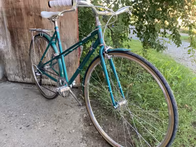Bombtrack Trinity Lady