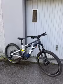 Husqvarna Mountain Cross MC2