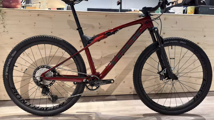 TREK Supercaliber 9.8 XT