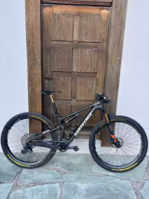 Santa Cruz BLUR Frame / Carbon CC
