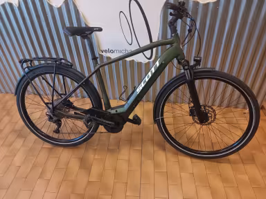 SCOTT Sub Tour 10