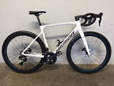 MERIDA Scultura 8000 2026