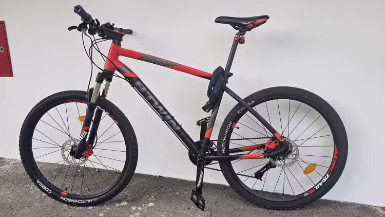 BTWIN Rockrider 560