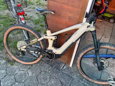 Cube Stereo Hybrid 140 HPC Race 625