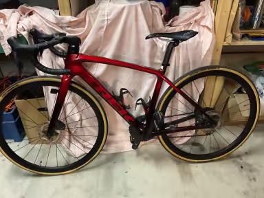 TREK Emonda SLR 8 Disc