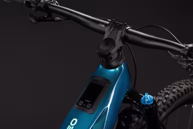 Cube Stereo Hybrid ONE44 HPC Race 800